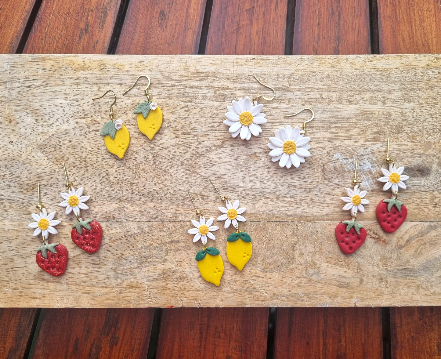 Fruits - Douceur Fraise & Marguerite - Boucles d'oreilles artisanales - Acier inoxydable