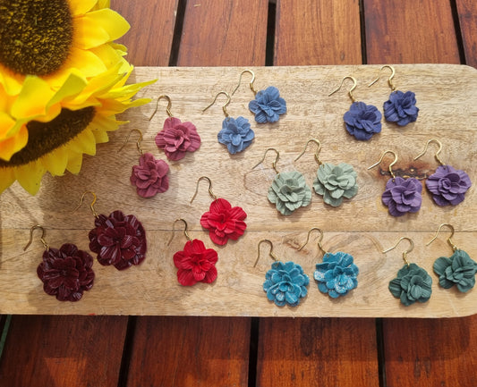 Fleurs différents choix de couleur - Boucles d'oreilles artisanales - Collection florale - Acier inoxydable