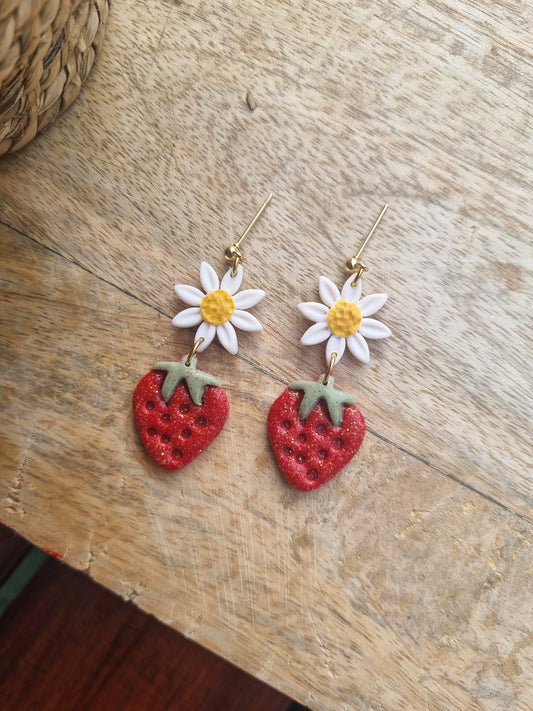Fruits - Douceur Fraise & Marguerite - Boucles d'oreilles artisanales - Acier inoxydable