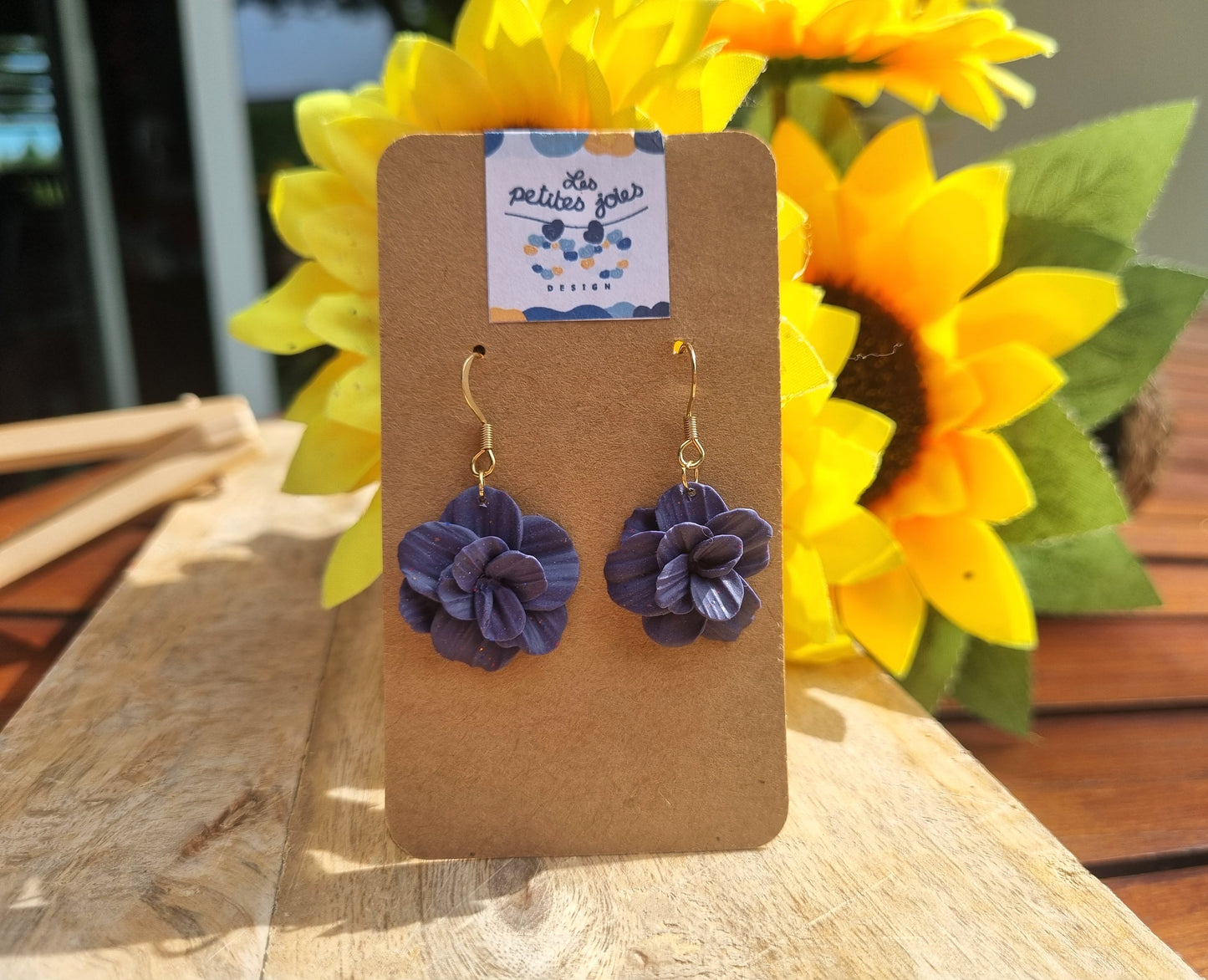 Fleurs couleur au choix sur commande - Boucles d'oreilles artisanales - Collection florale - Acier inoxydable