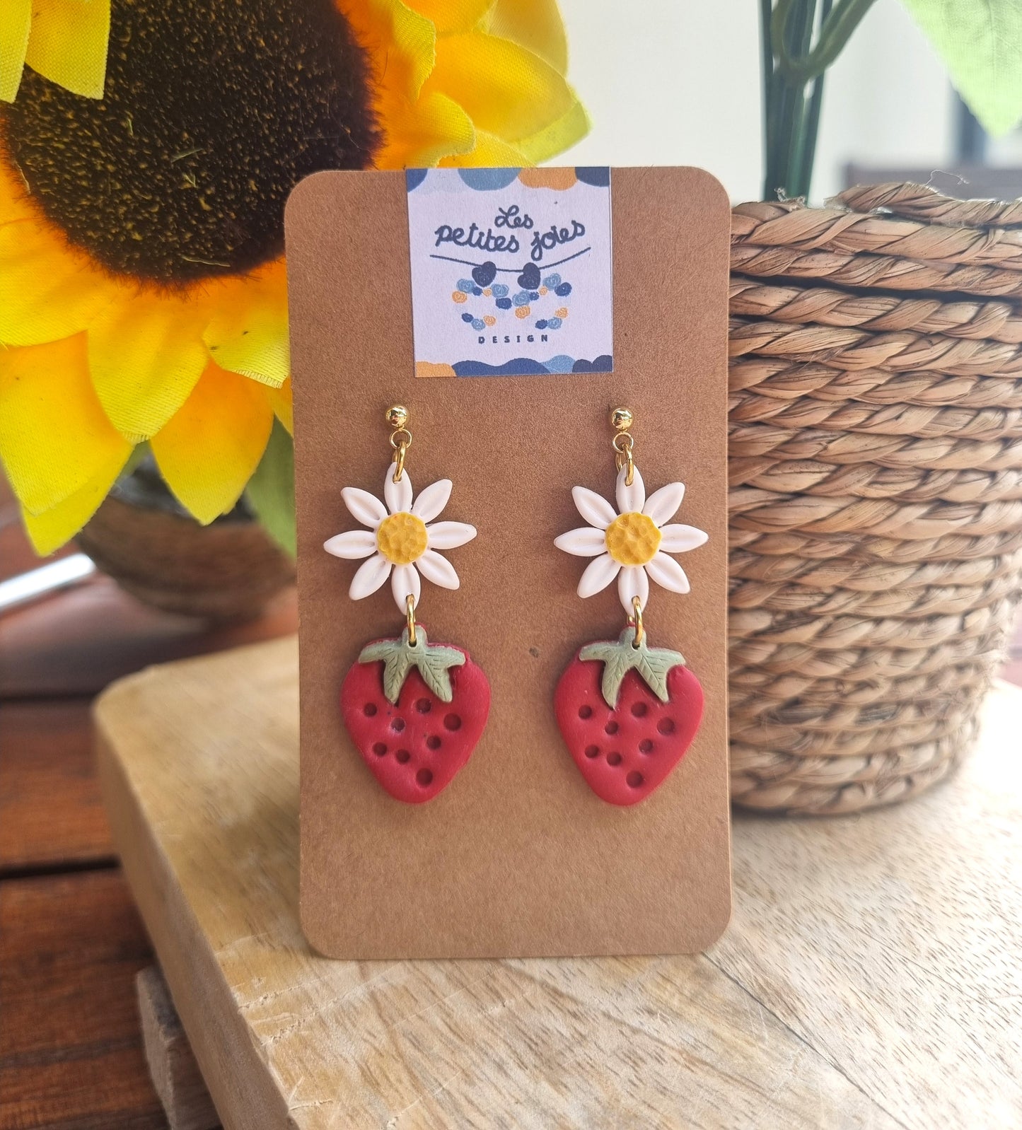 Fruits - Douceur Fraise & Marguerite - Boucles d'oreilles artisanales - Acier inoxydable